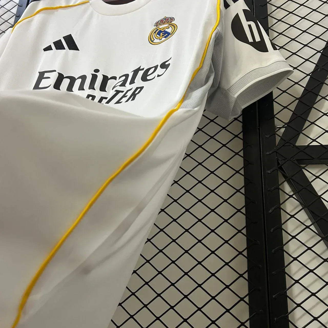 Real Madrid 25/26 Home Shirt Short Sleeve - Nafan Collection