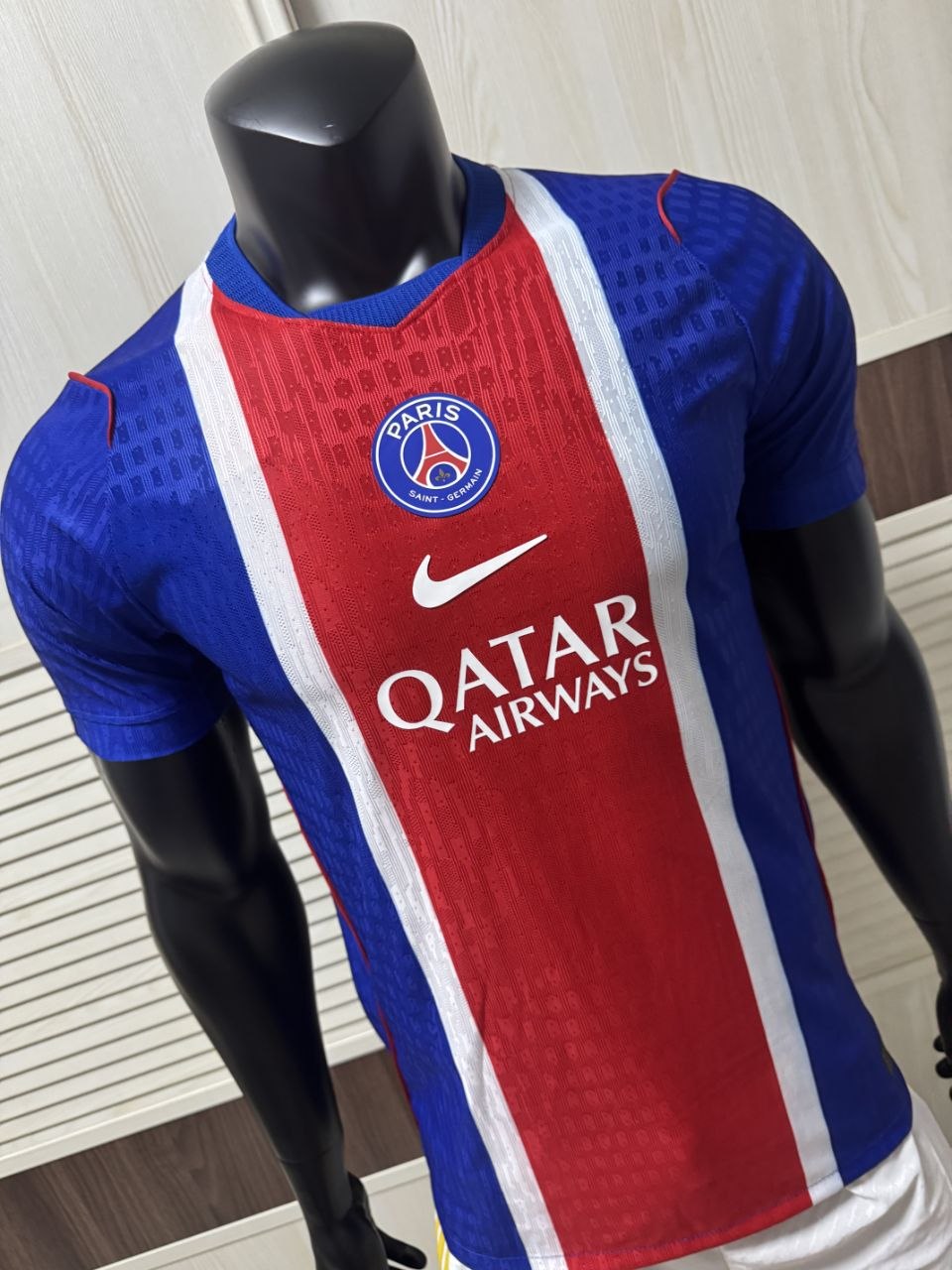 Paris Saint-Germain 26/27 Home Jersey Short Sleeve