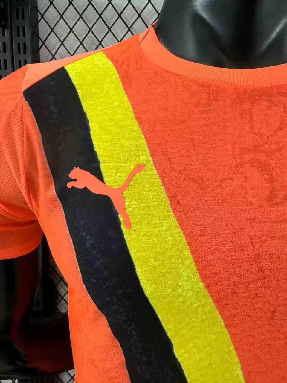 Manchester City 25/26 Home Kid Super Goalkeeper CWC Jersey Short Sleeve - Nafan Collection