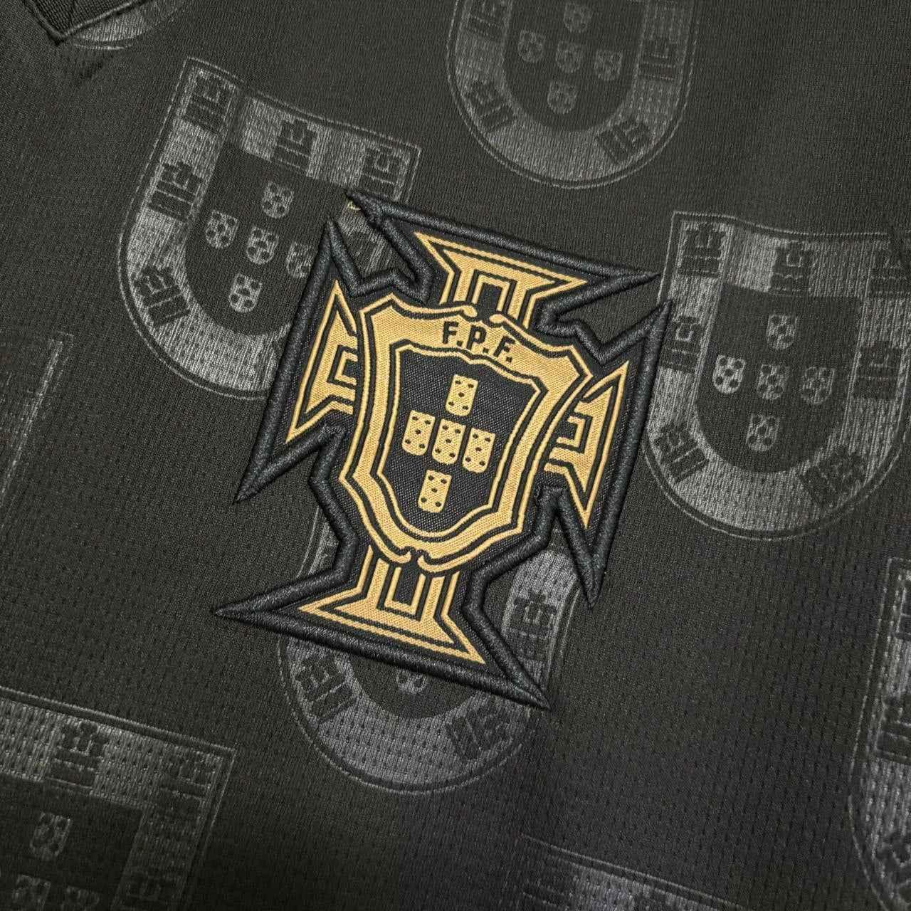 Portugal 25/26 Special Edition Eusébio Shirt Short Sleeve