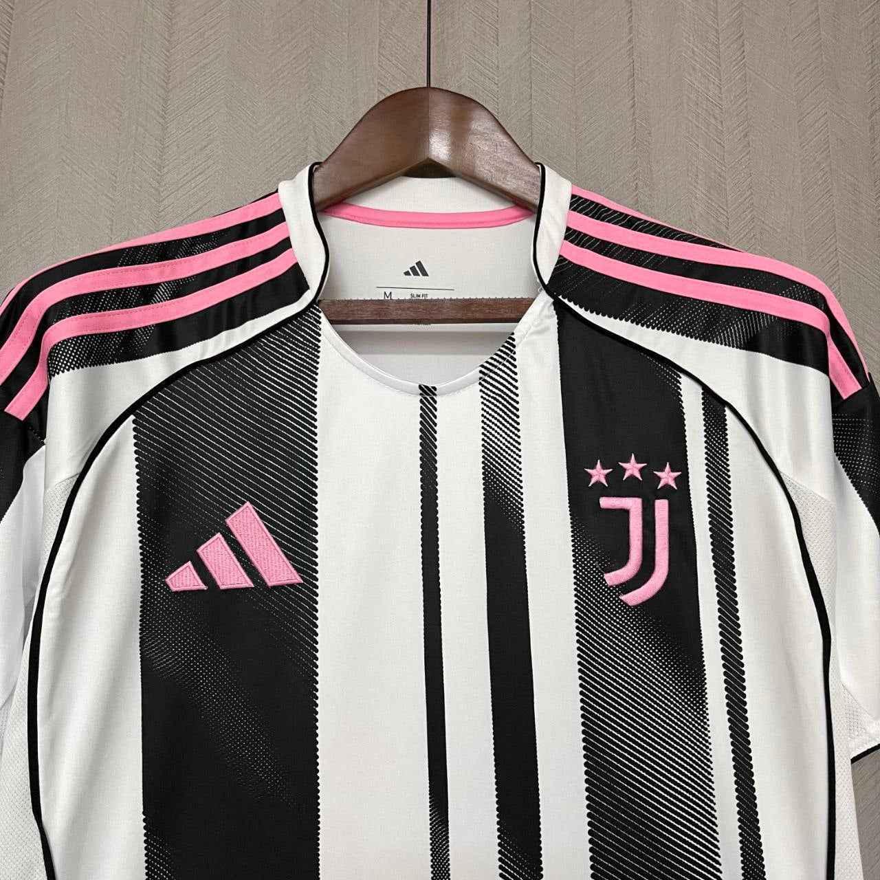 Juventus 25/26 Home Shirt Short Sleeve